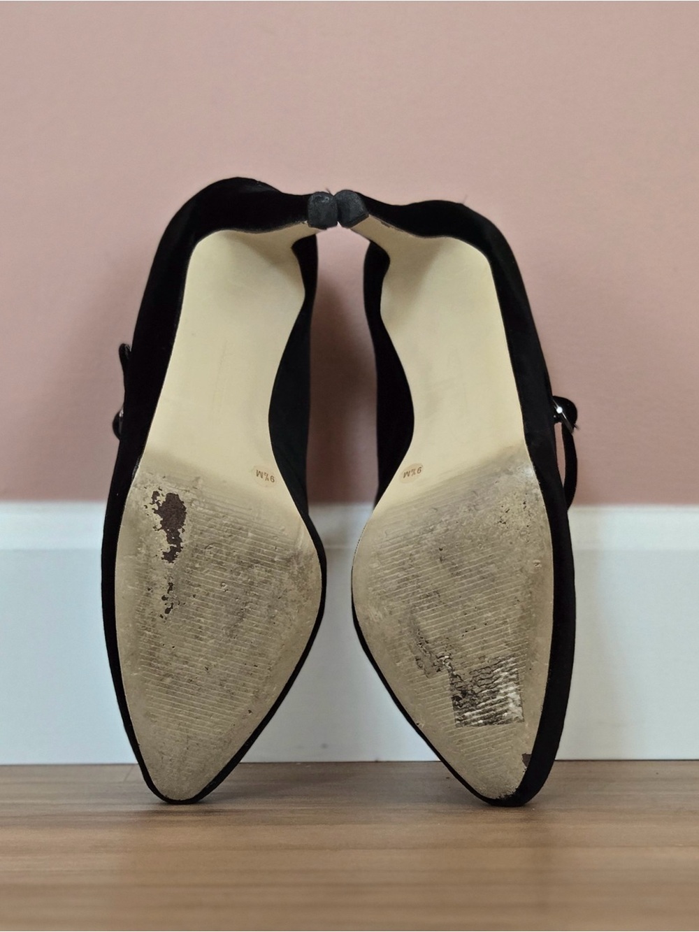 Banana Republic | Natasha Platform Almond Toe Pump | Velvet | US 9.5 - Picture 5 of 5